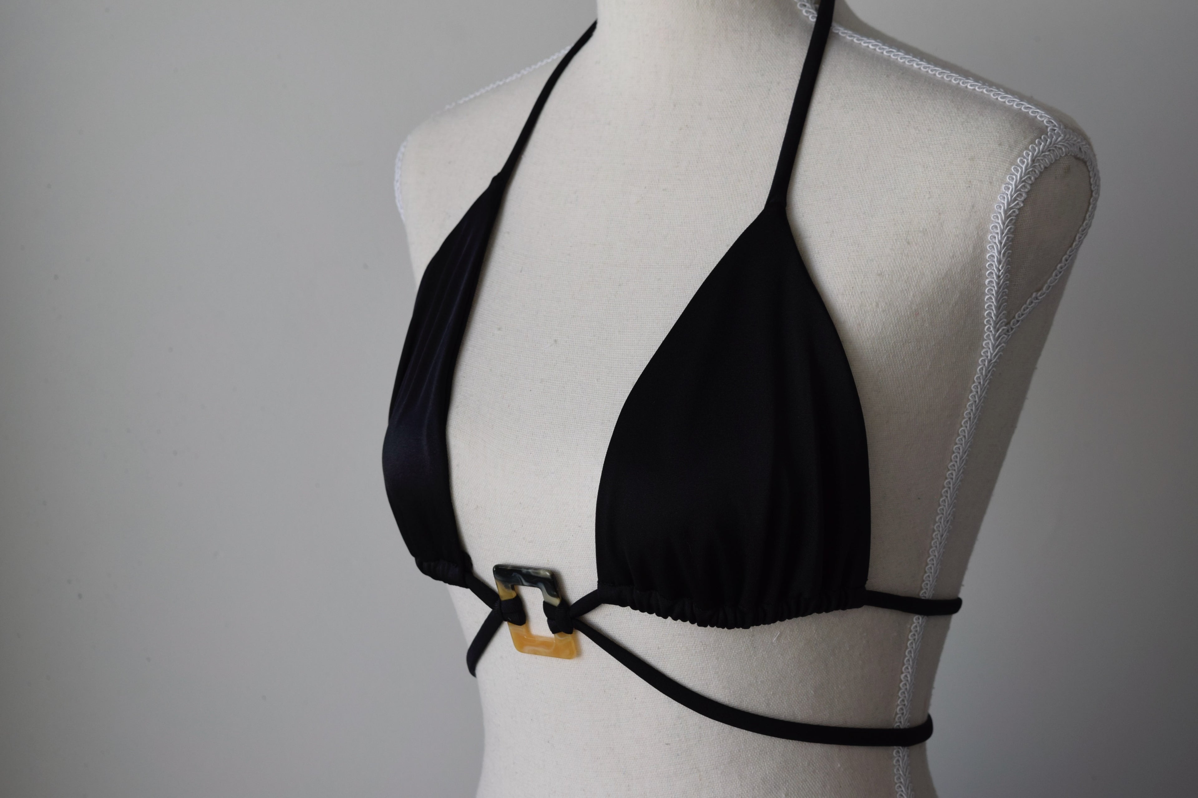 Tortoshell Hardware TRI TOP