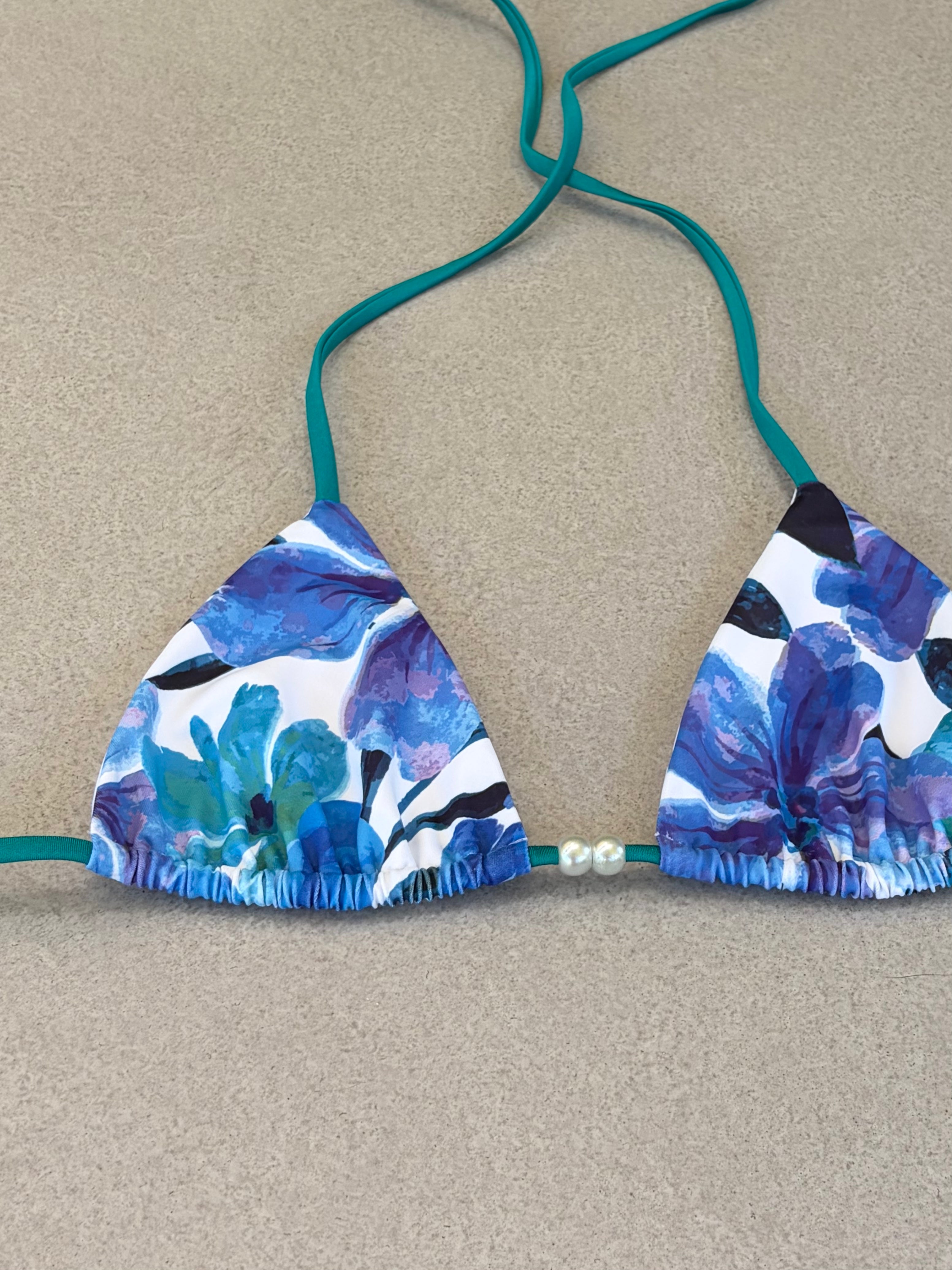 Elara TRI TOP