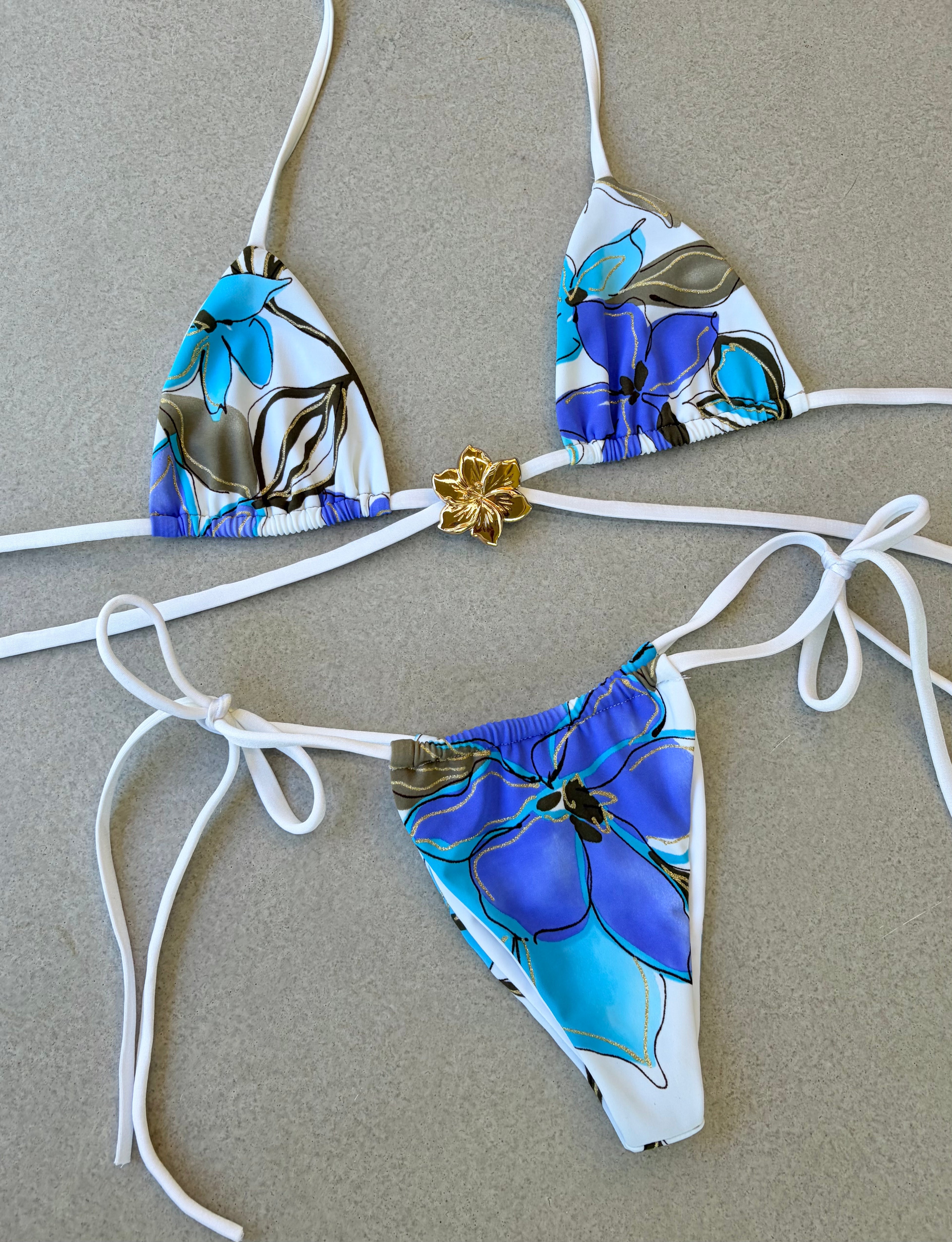 Lagoon SET